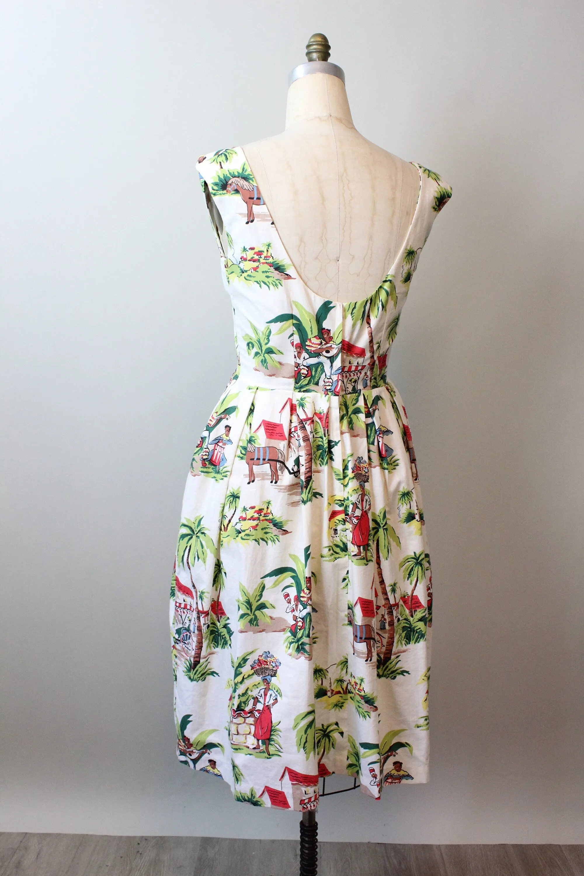 1950s NOVELTY PRINT tropical COTTON dress large | new spring