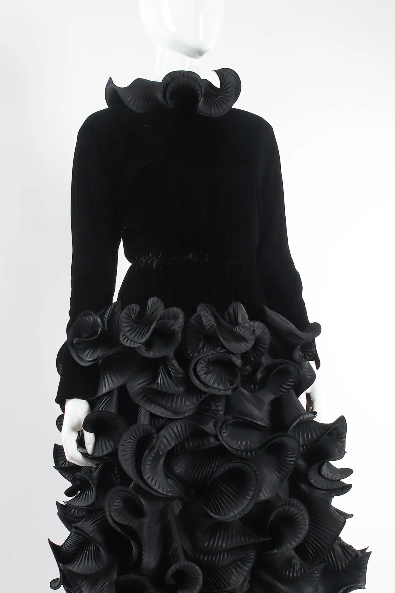 1985 A/W Couture Ruffle Pleat Velvet Taffeta Gown