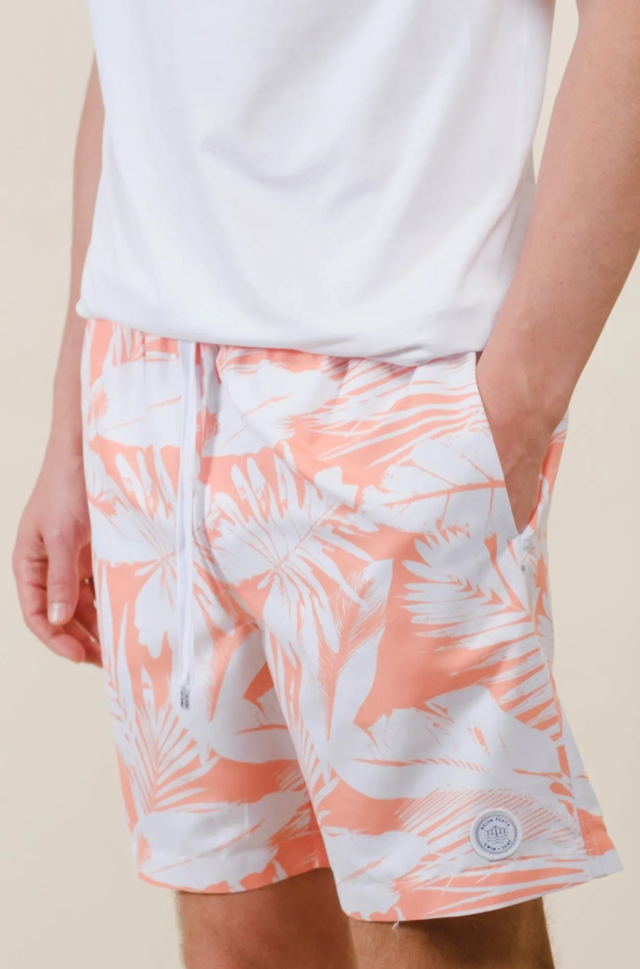 7" Tropical Contrast Swim Short
