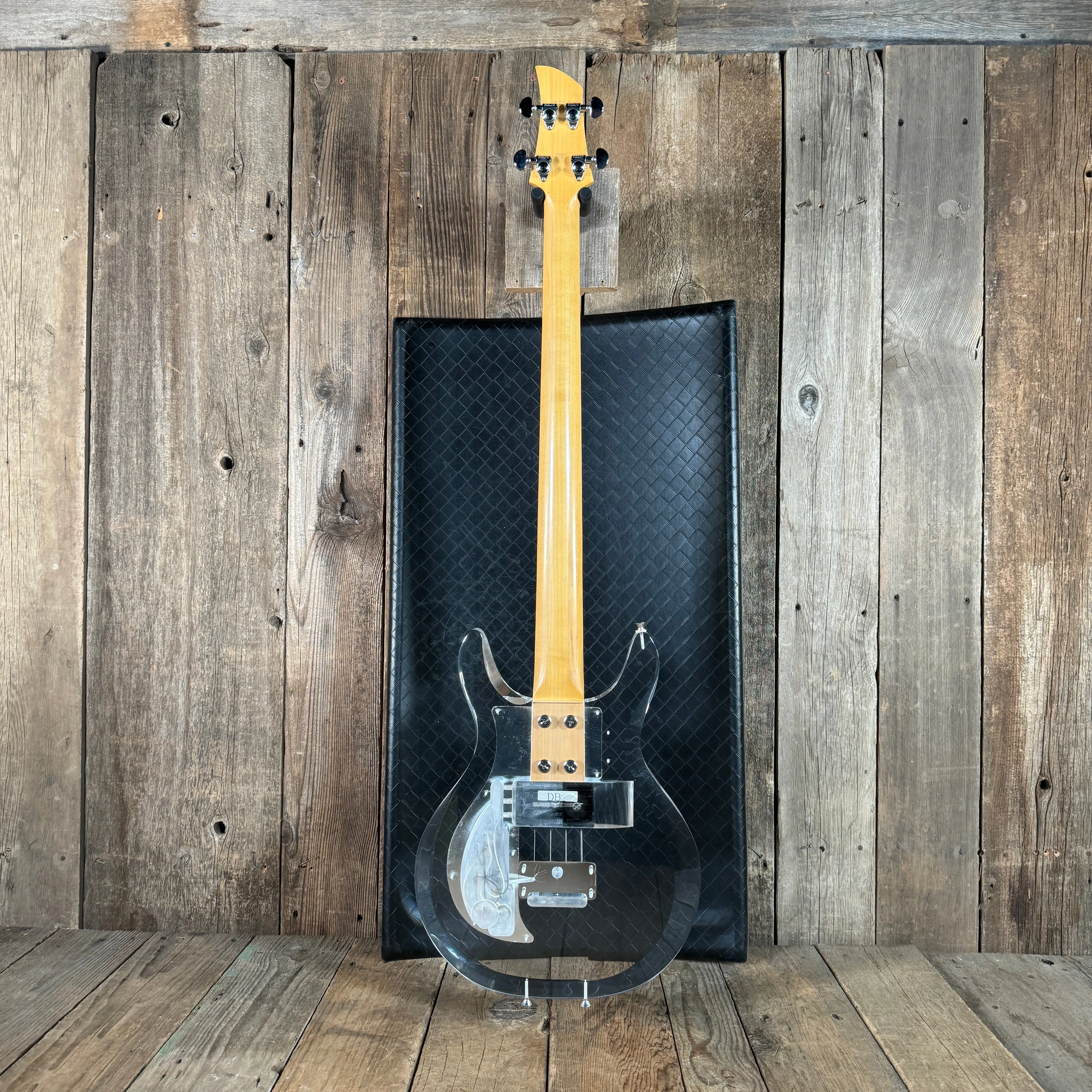 Ampeg Dan Armstrong ADA4 Lucite Bass Reissue 2010 Clear Lucite