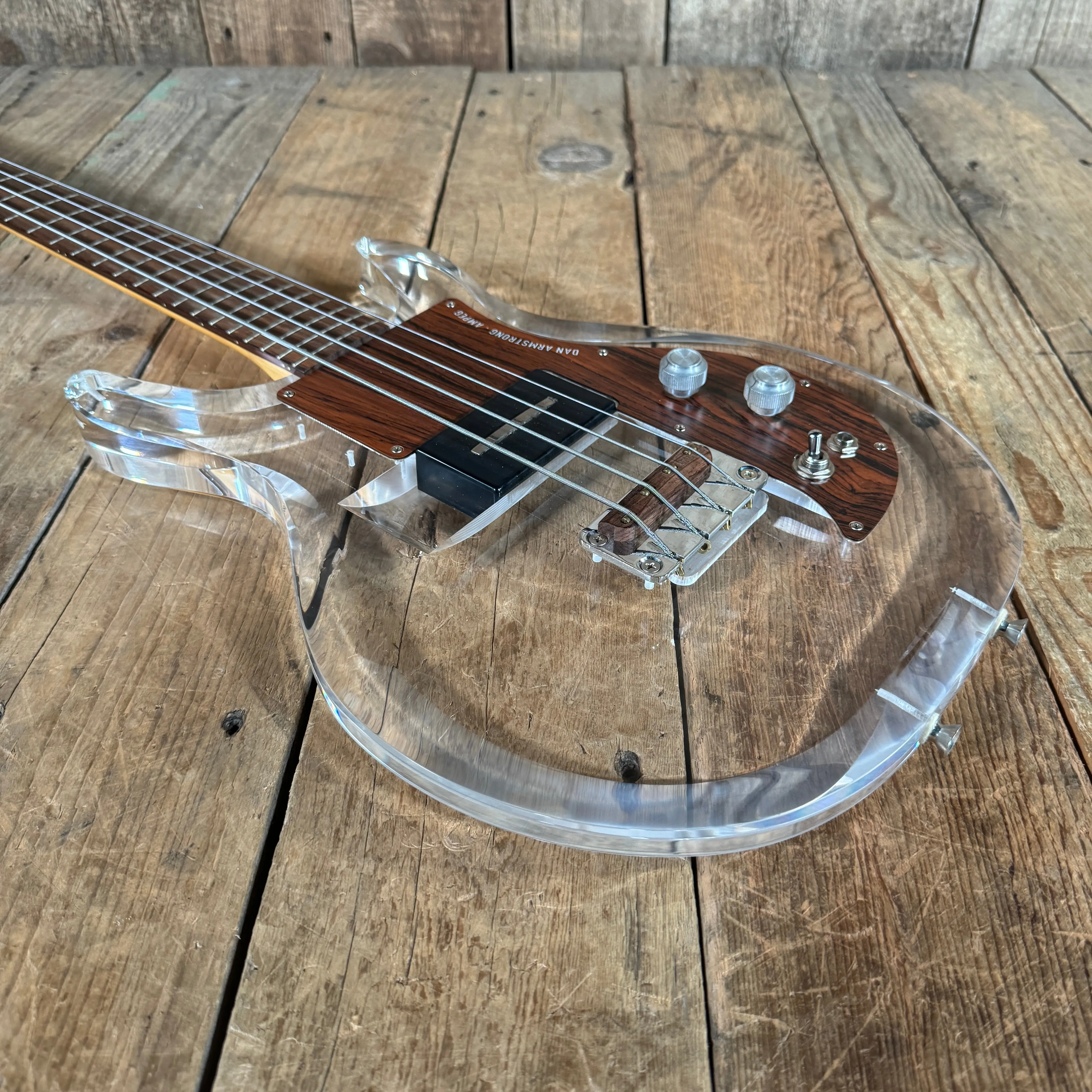 Ampeg Dan Armstrong ADA4 Lucite Bass Reissue 2010 Clear Lucite