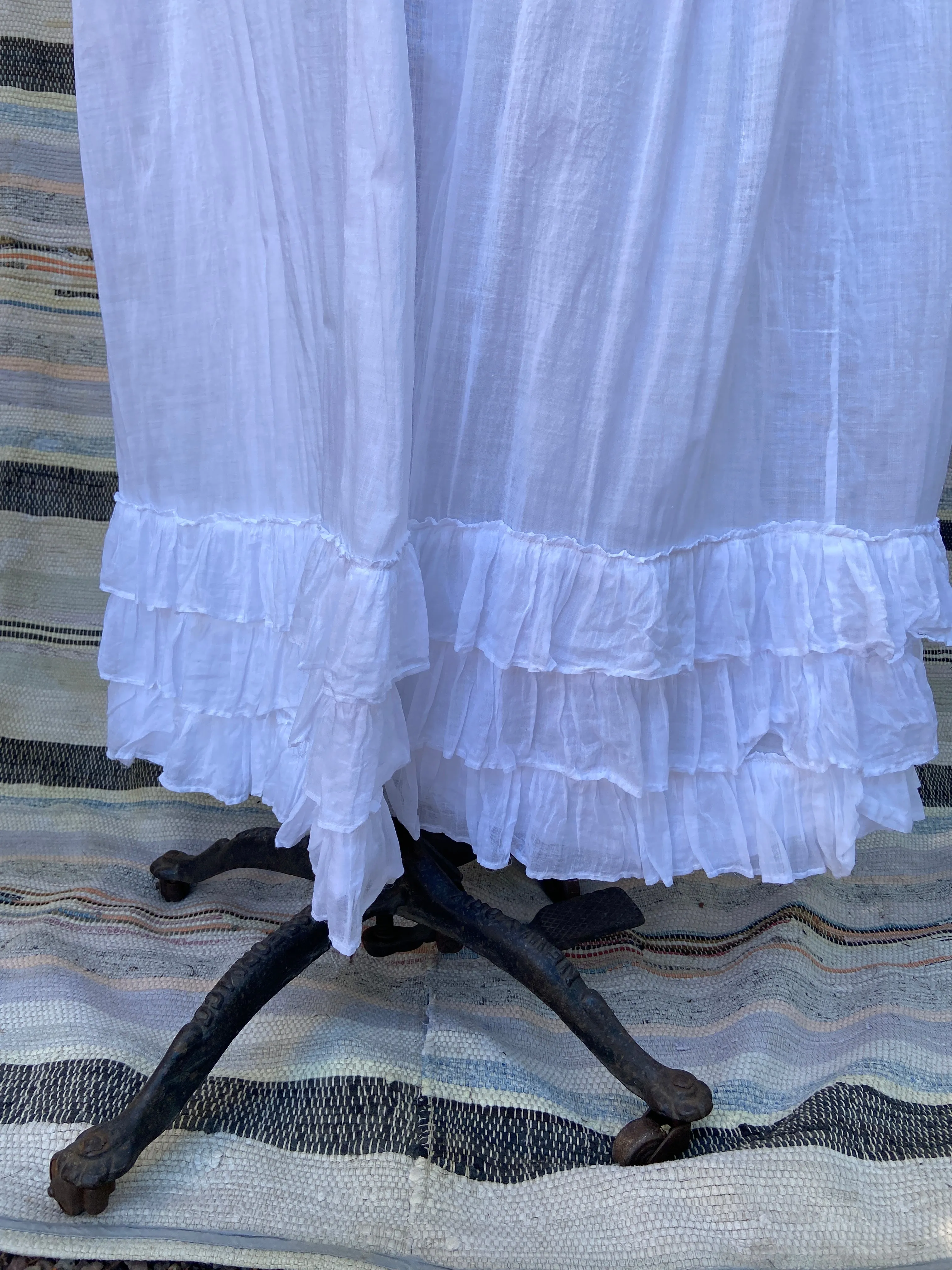 Antique Edwardian Cotton Lawn Ruffle Hem Skirt
