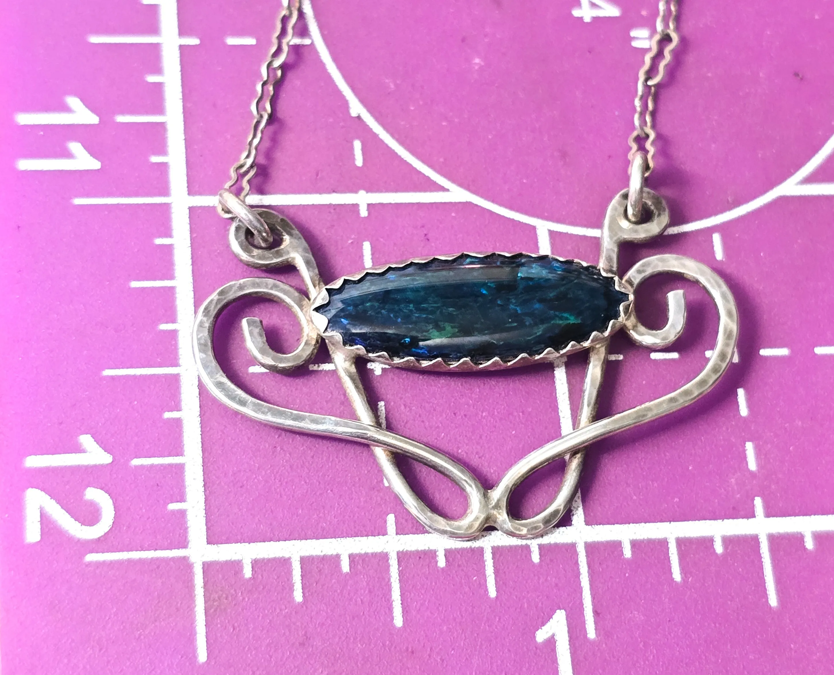 Art Nouveau hammered artisan cartouche sparkling blue sterling silver necklace