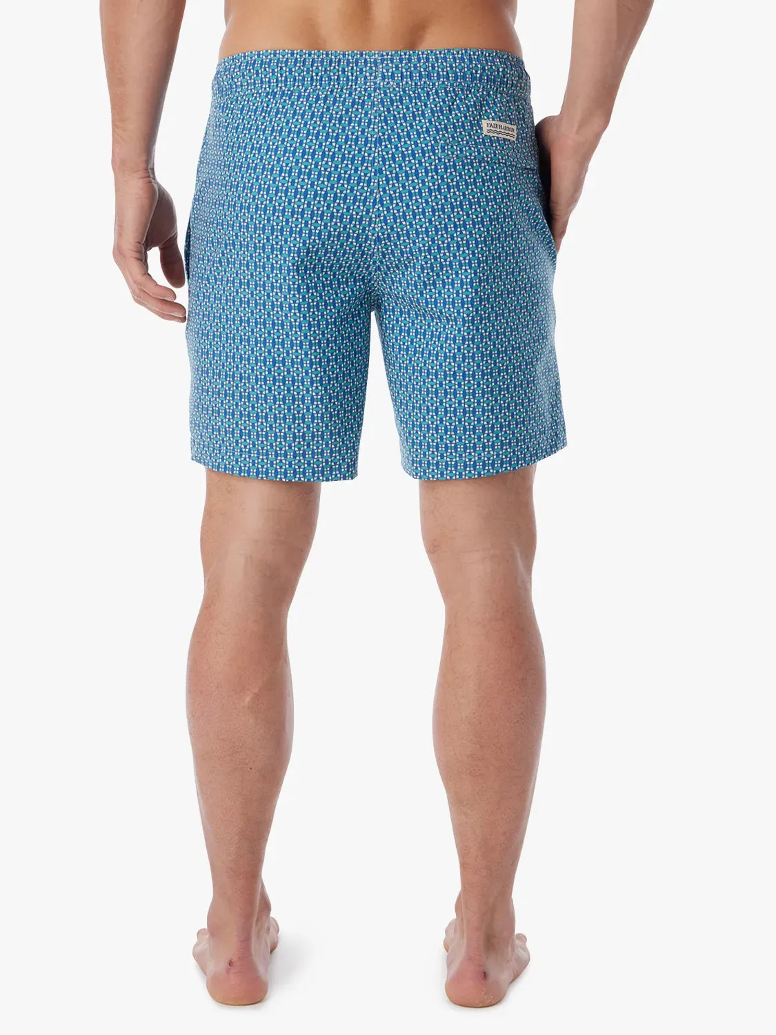 Bayberry Trunk | Beach Tiles