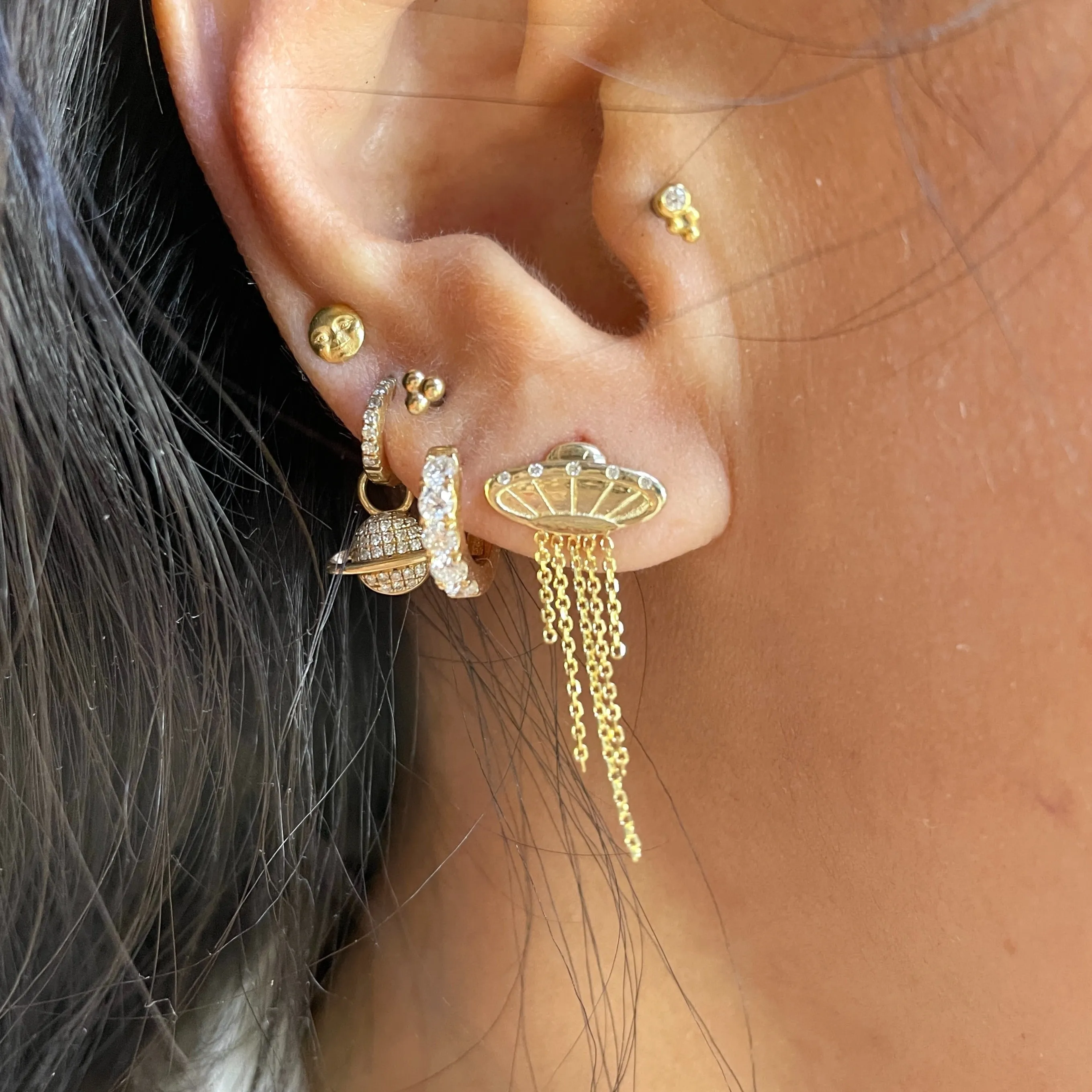 BEAM ME UP Earring