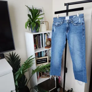 Frame Heritage L' Homme Slim Straight Leg Cropped Jeans,