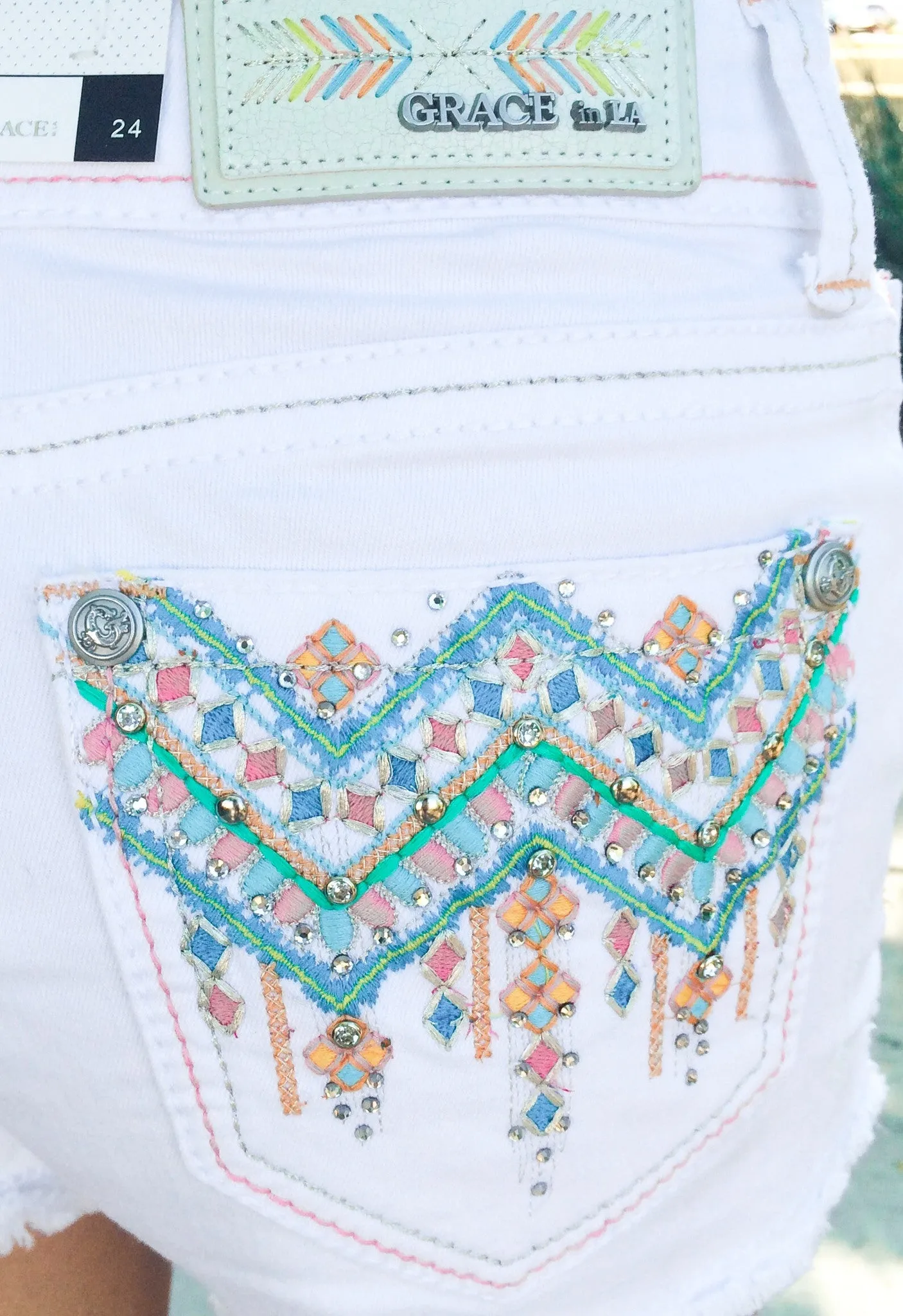 GRACE IN L.A. TROPICAL VIBES HIGH WAIST SHORTS IN WHITE