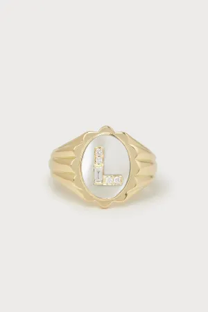 Heritage Scalloped Initial Ring <br> Mother of Pearl