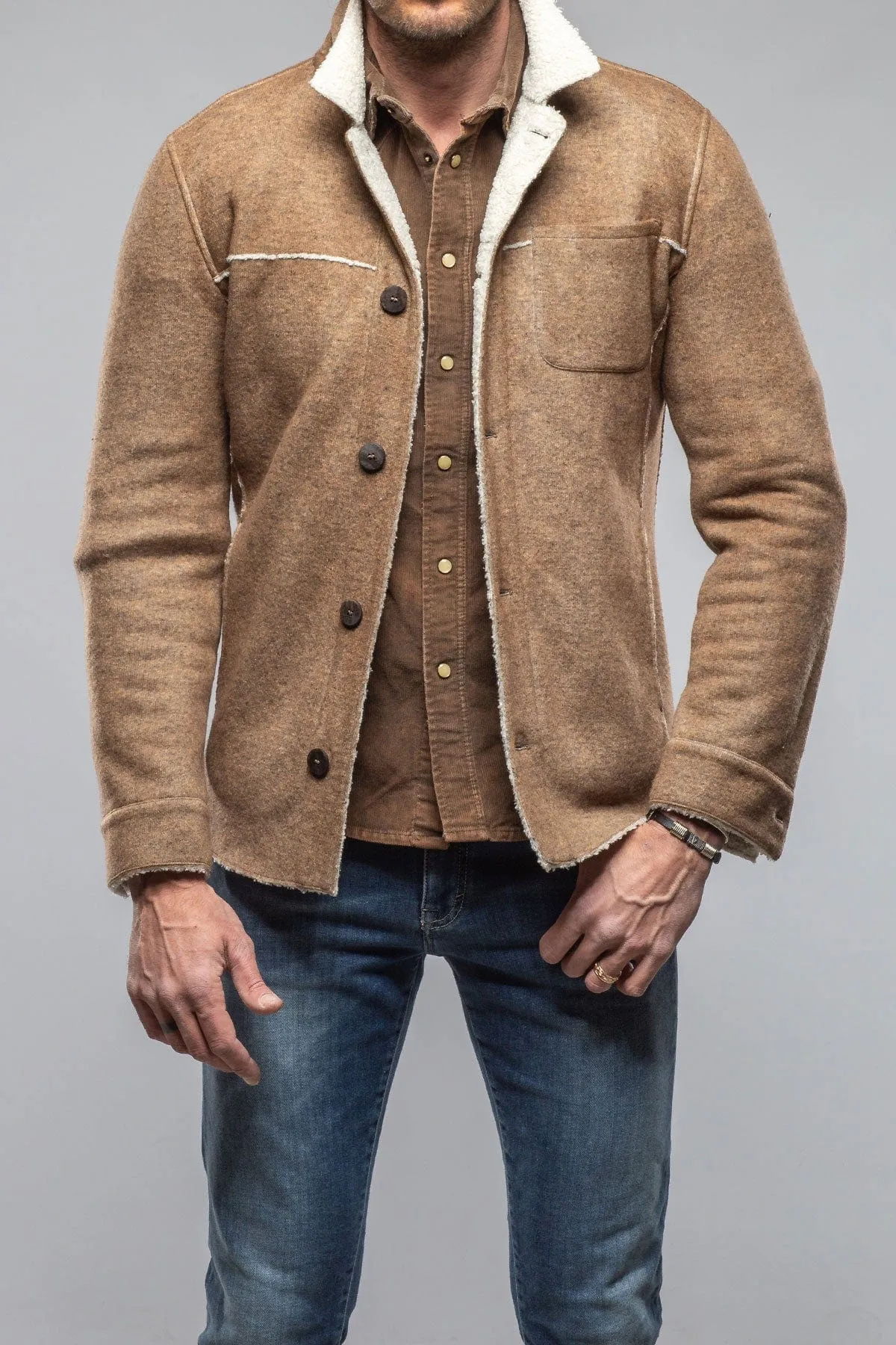 Kalispell Sherpa Shirt Jacket In Beige