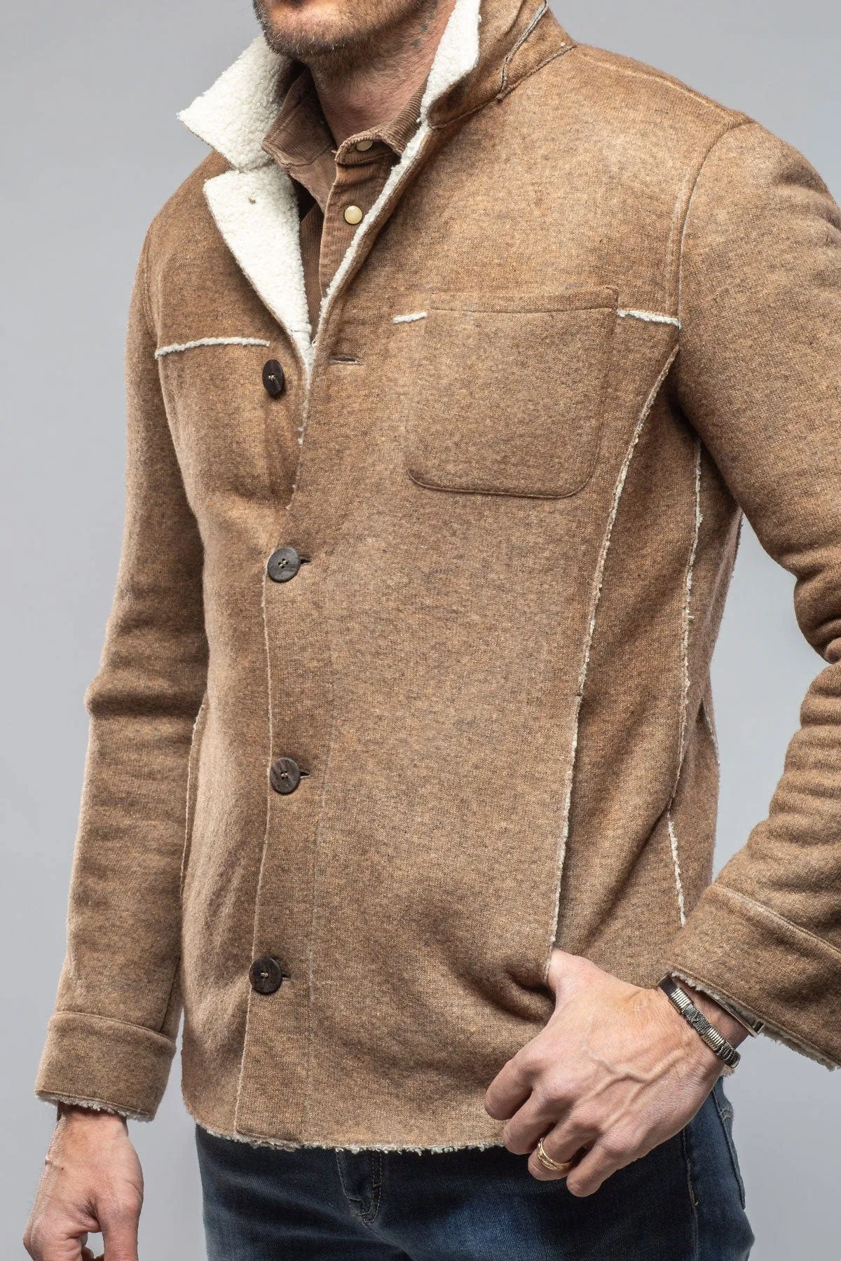 Kalispell Sherpa Shirt Jacket In Beige