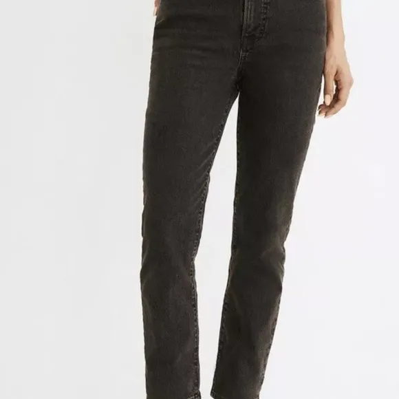 Madewell | Washed Black The Curvy Perfect Vintage Jean Lunar Wash Size 26/4