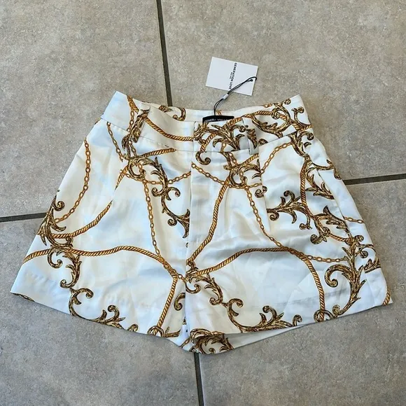 NWT Generation Love Sena Chain Satin Shorts size 00