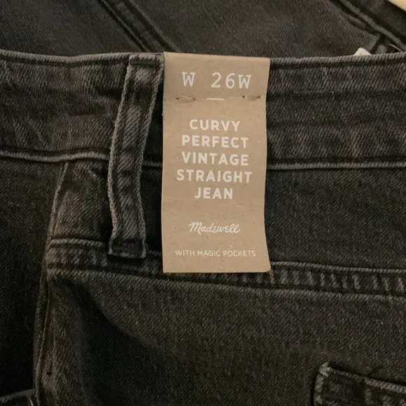 NWT Madewell The Curvy Perfect Vintage Straight Jean in Lunar Wash Size 26 W