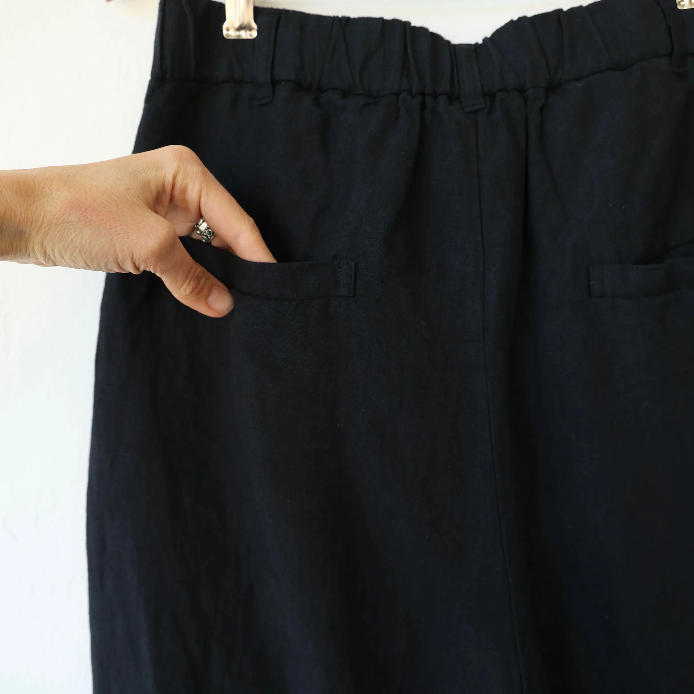 Pas de Calais Center Crease Pants - Midnight