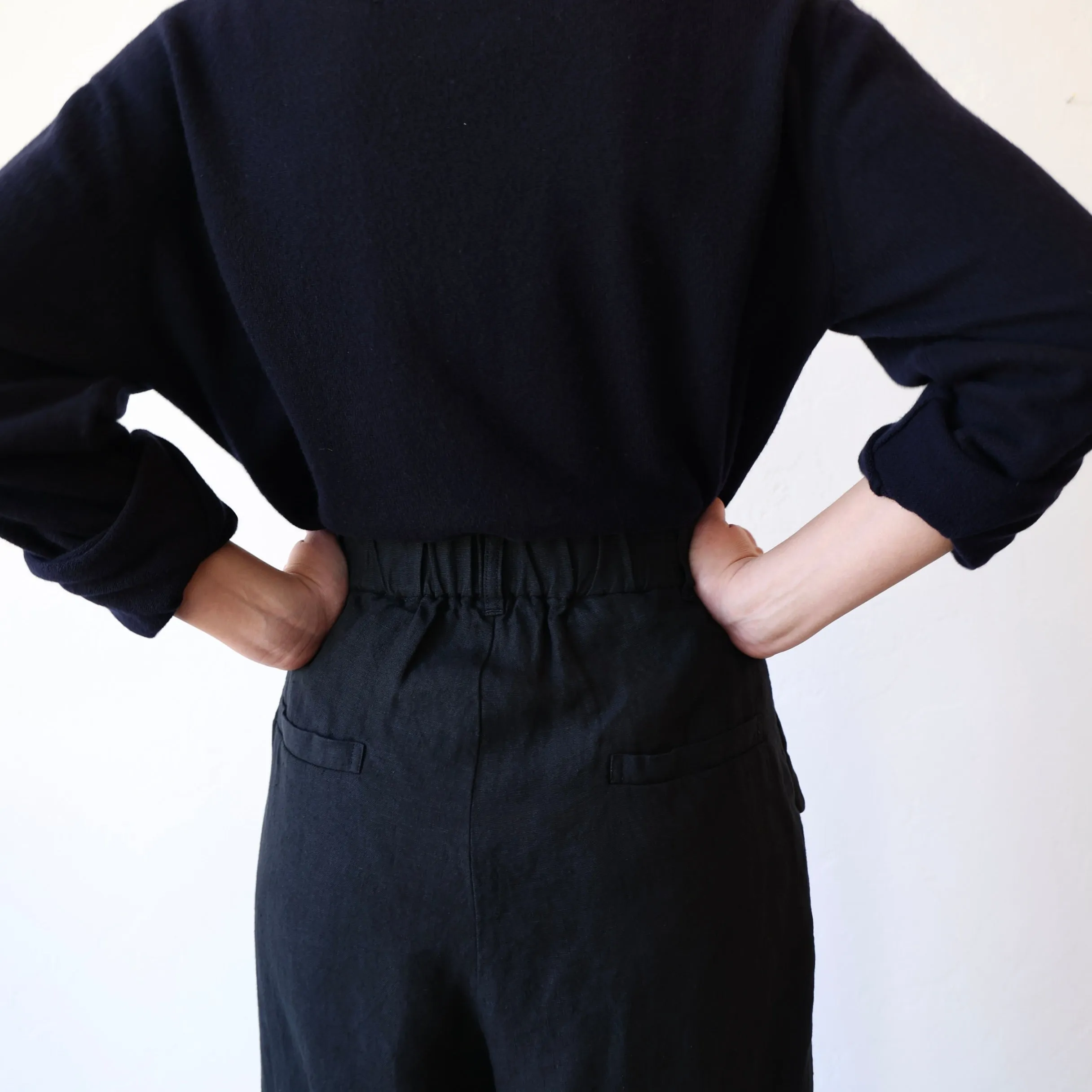 Pas de Calais Center Crease Pants - Midnight