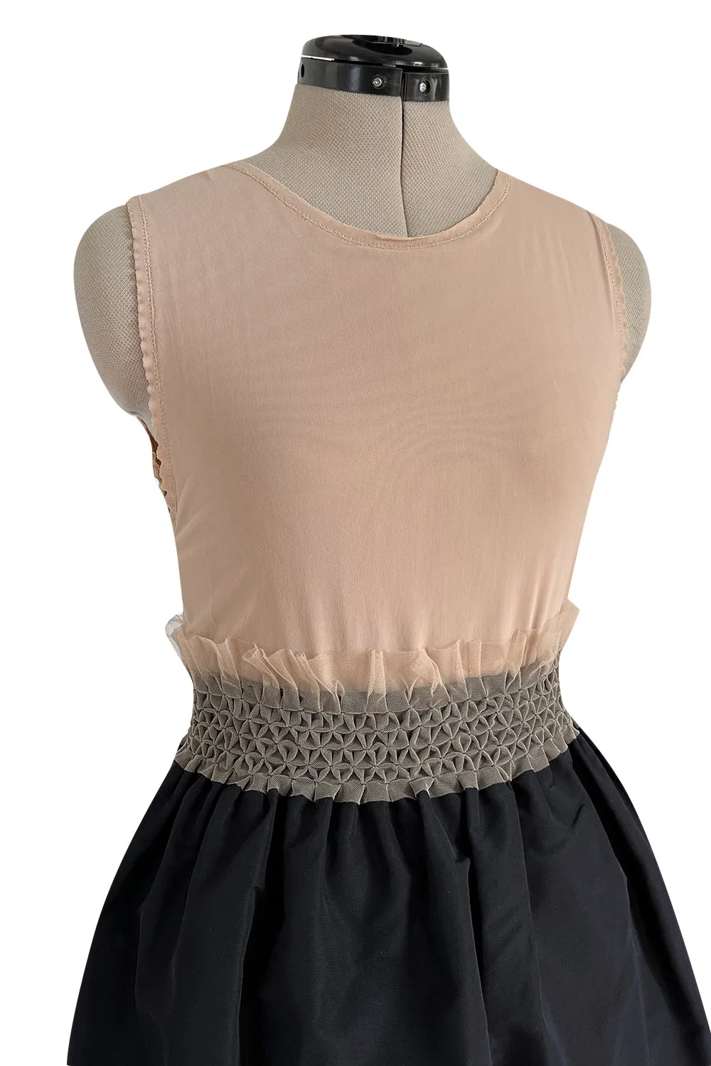 Prettiest 1998 Isaac Mizrahi Sleeveless Top & Black Silk & Silk Chiffon Taffeta Skirt Set