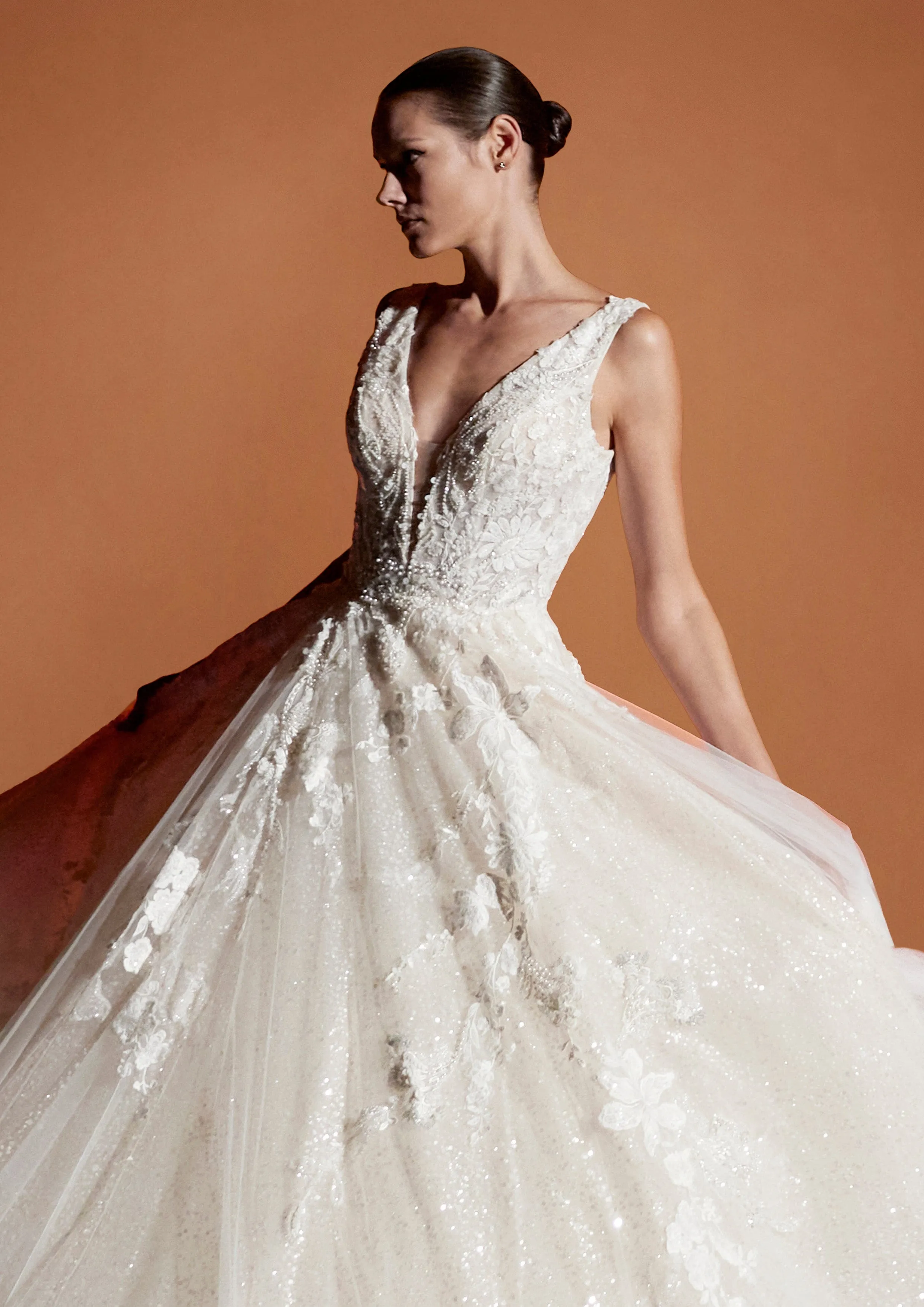 Pronovias Privee: Sai