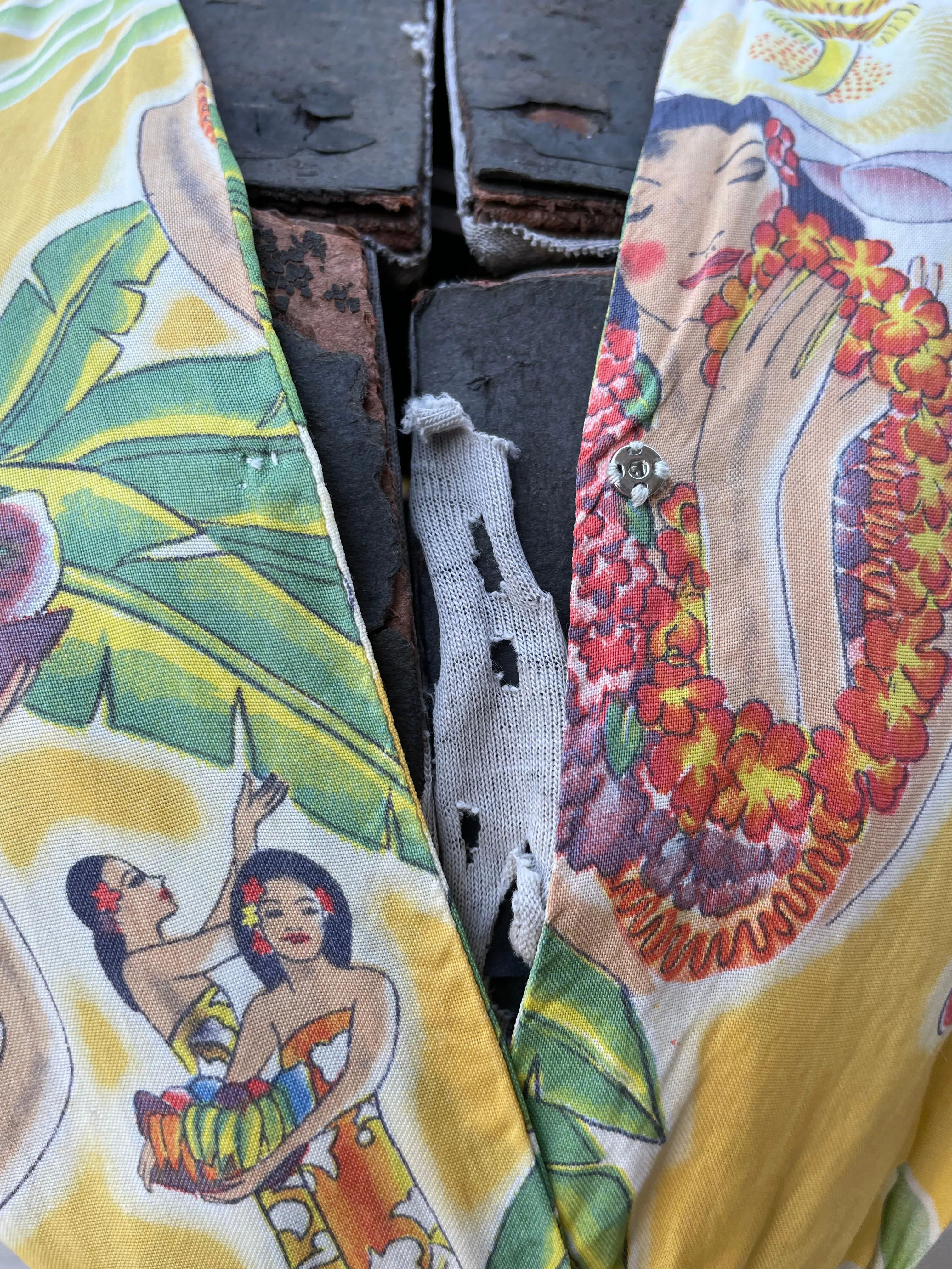 Rare 1940s Hawaiiana Tie Waist Dress
