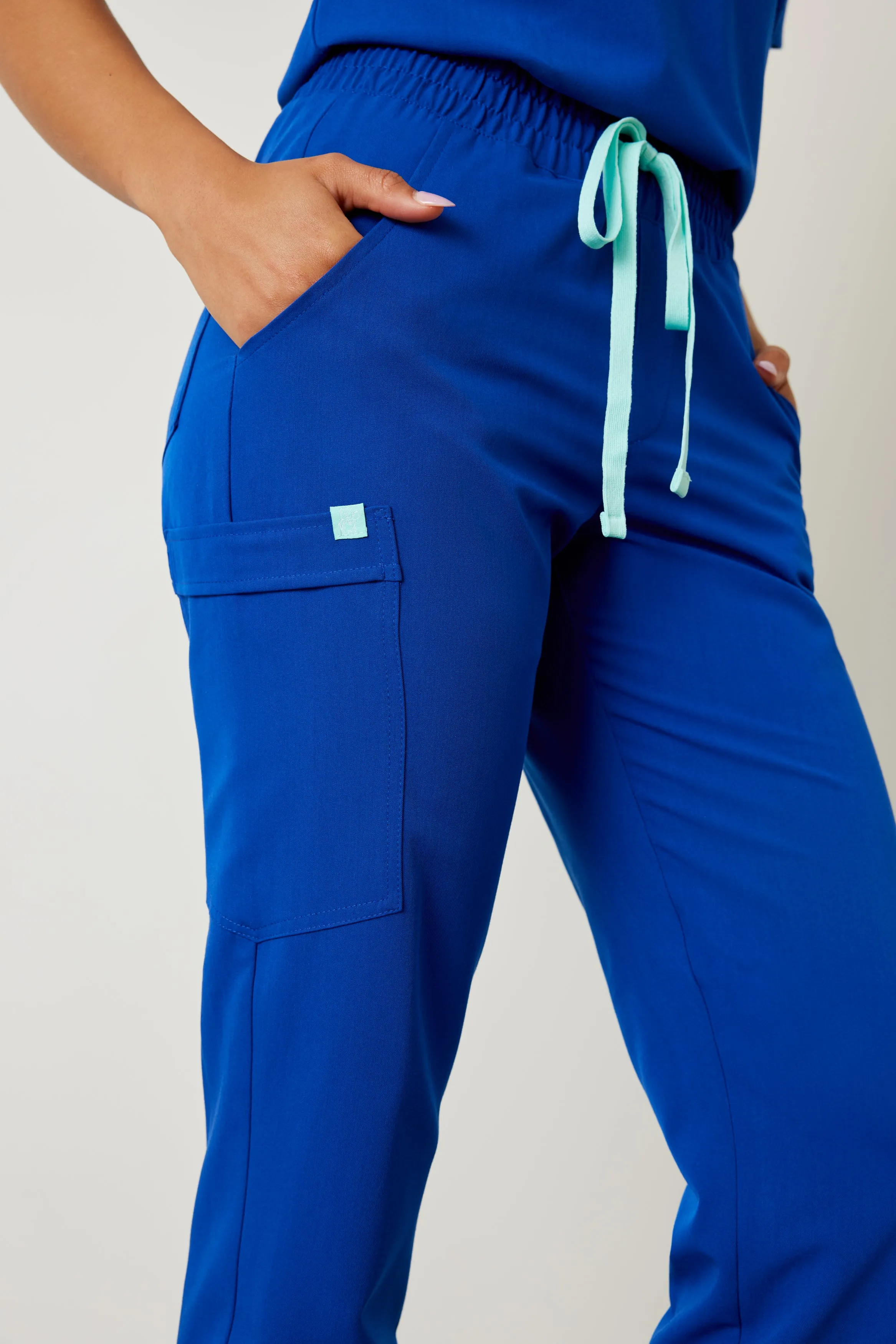 ROSIE RE-GARDE™ - BLEU ROYAL - Jogger Scrub Pants - FINAL SALE||ROSIE RE-GARDE™ - BLEU ROYAL - Pantalon Jogger - VENTE FINALE