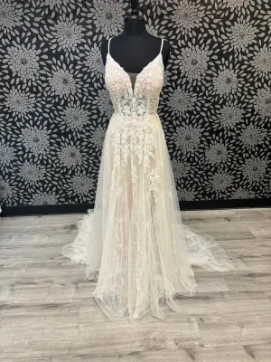 Sexy Sparkling Lace Wedding Dress with Open Back
