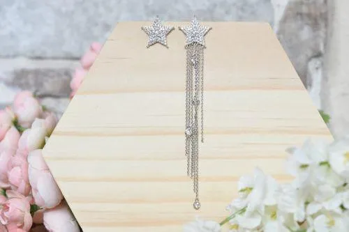 Shiny star asymmetric earrings