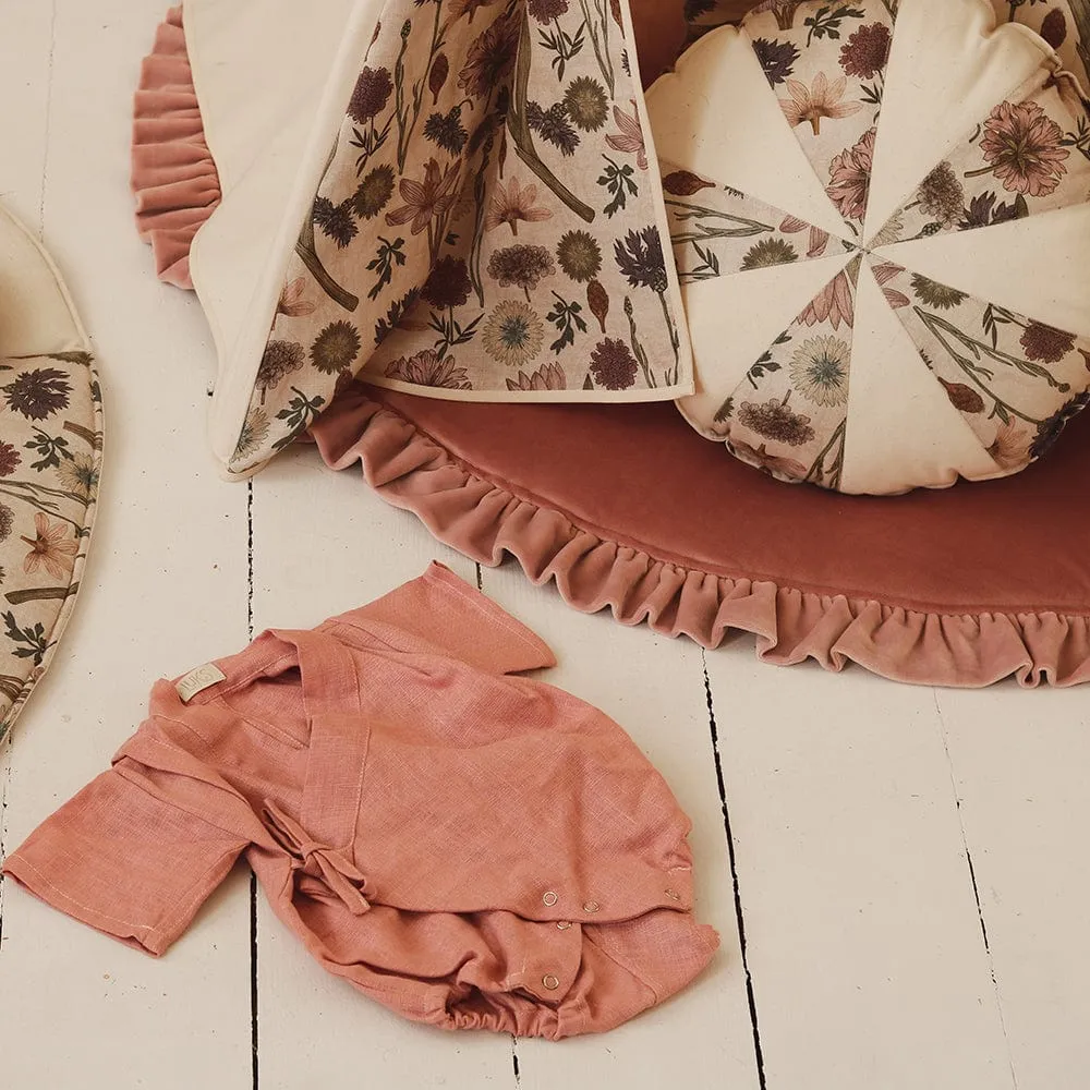 Soft Velvet Mat With Frill - Dirty Pink