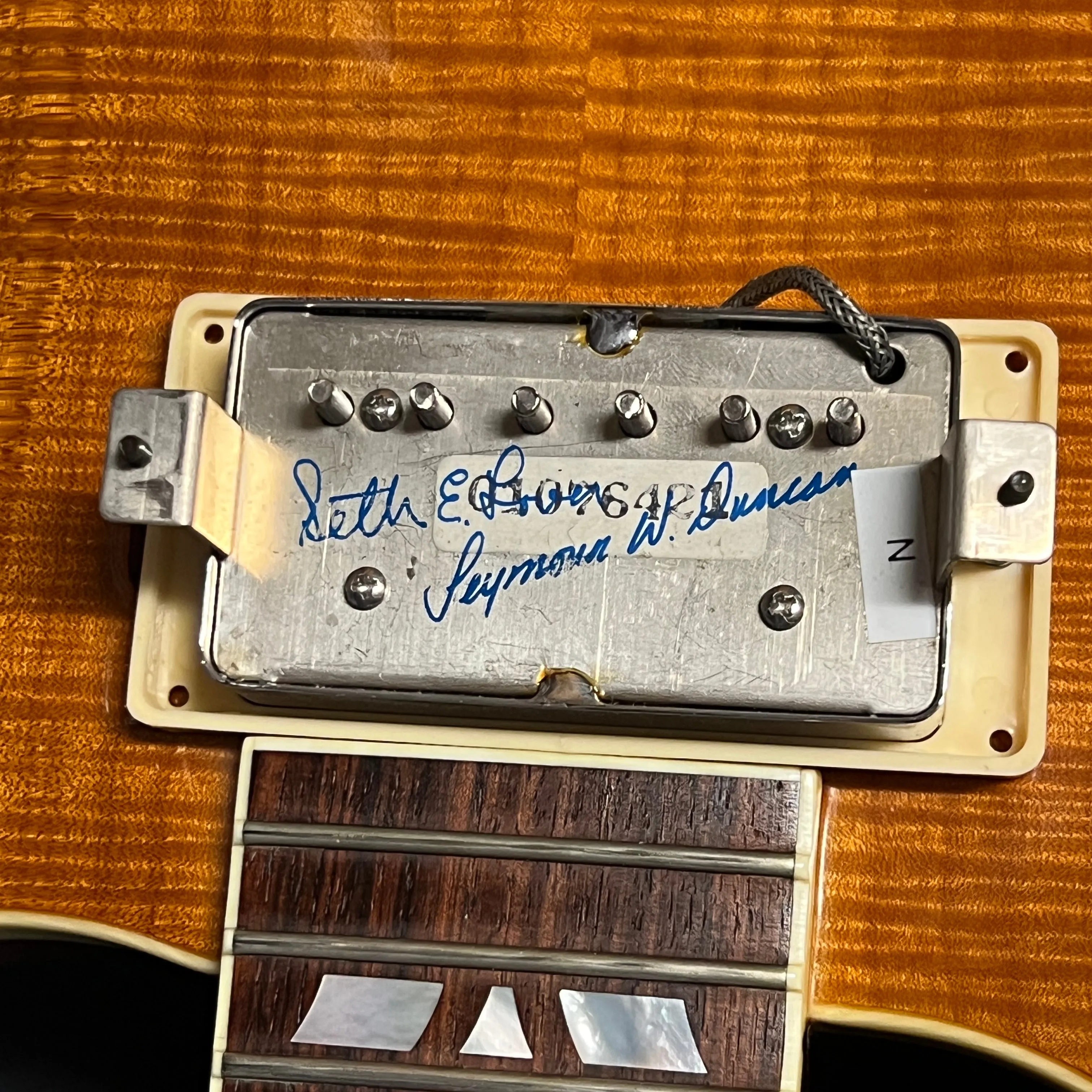 SOLD - Hamer Artist Custom 2004 Amber