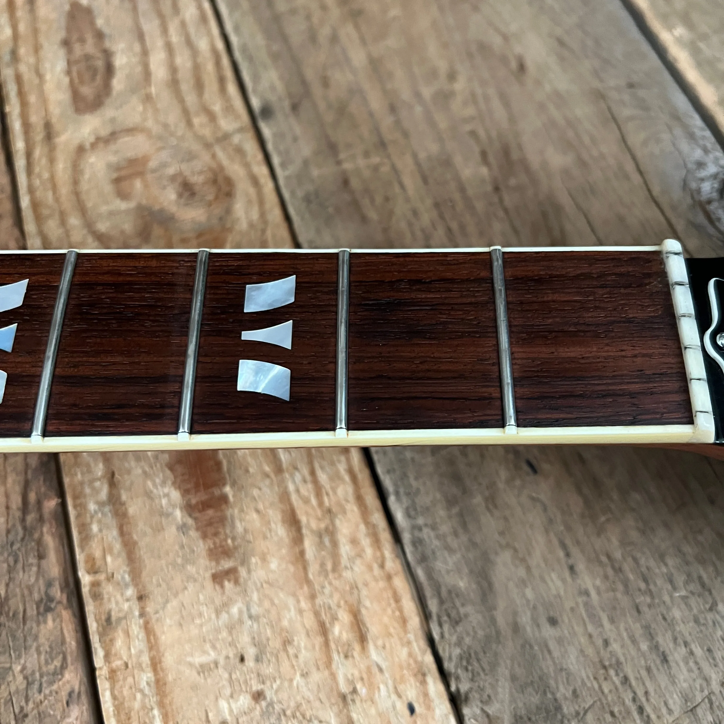 SOLD - Hamer Artist Custom 2004 Amber