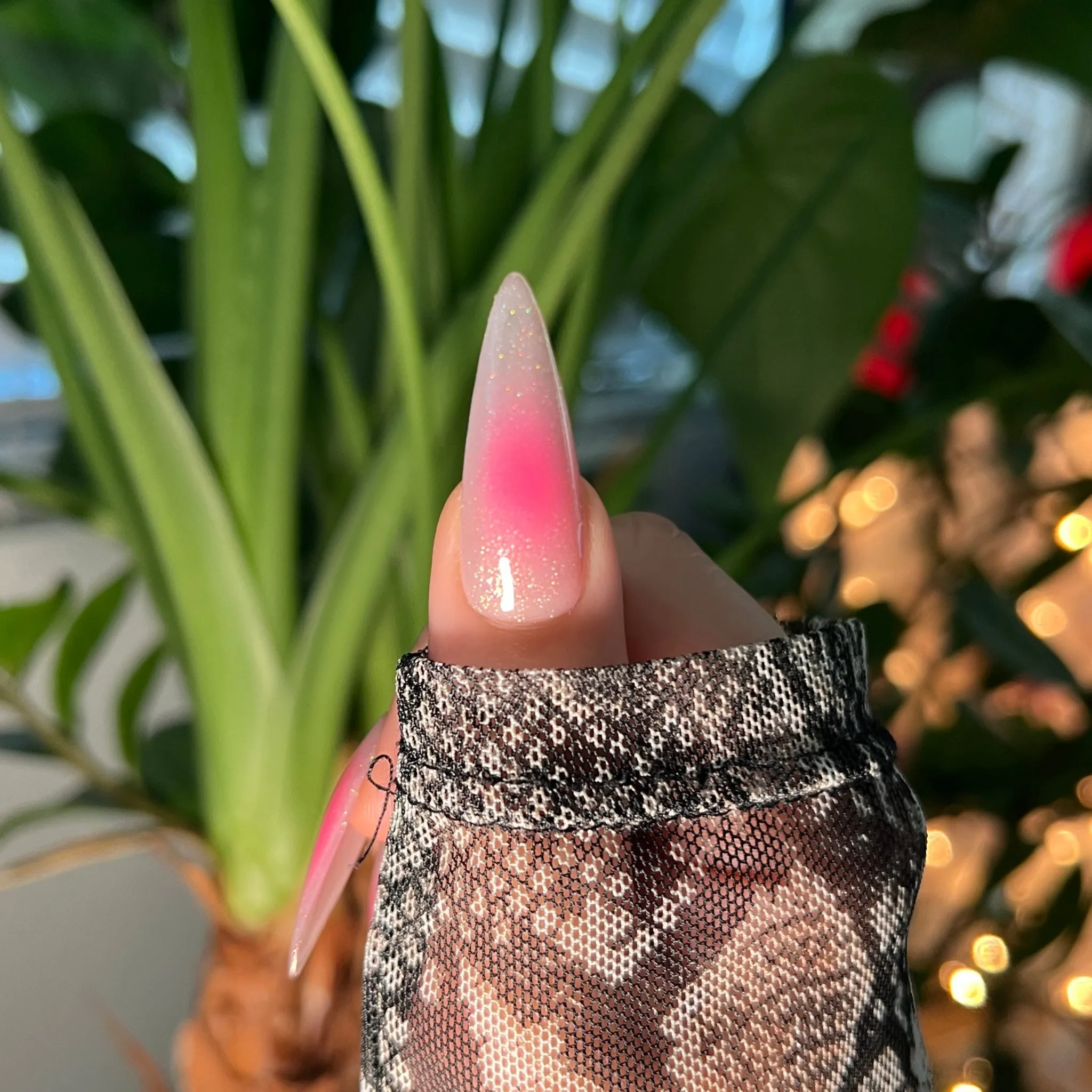 SPARKLING BLUSH
