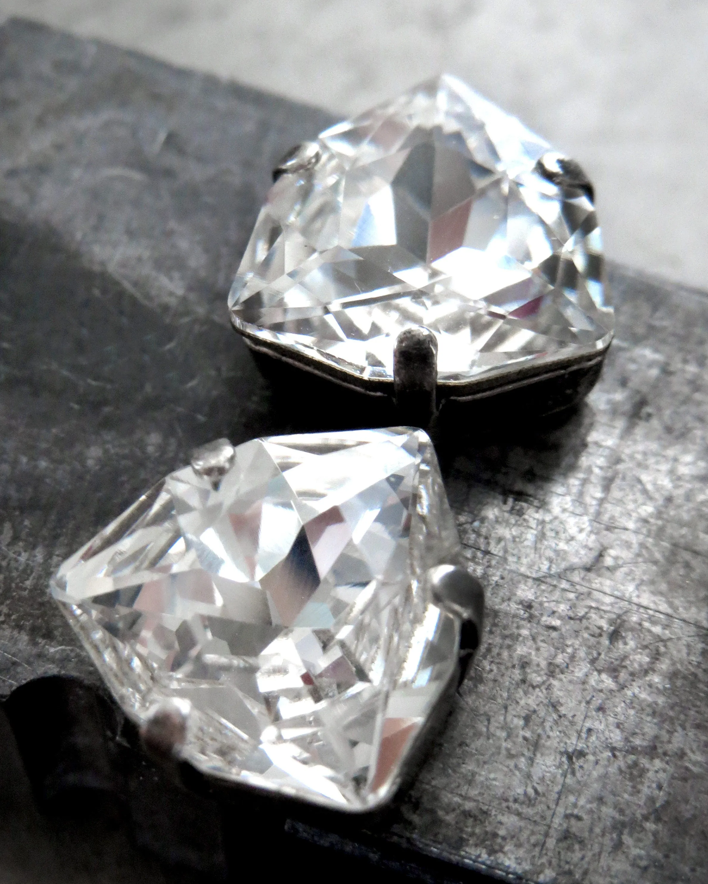 STAR DUST - Large Trilliant Clear Crystal Stud Earrings, 2 Sizes