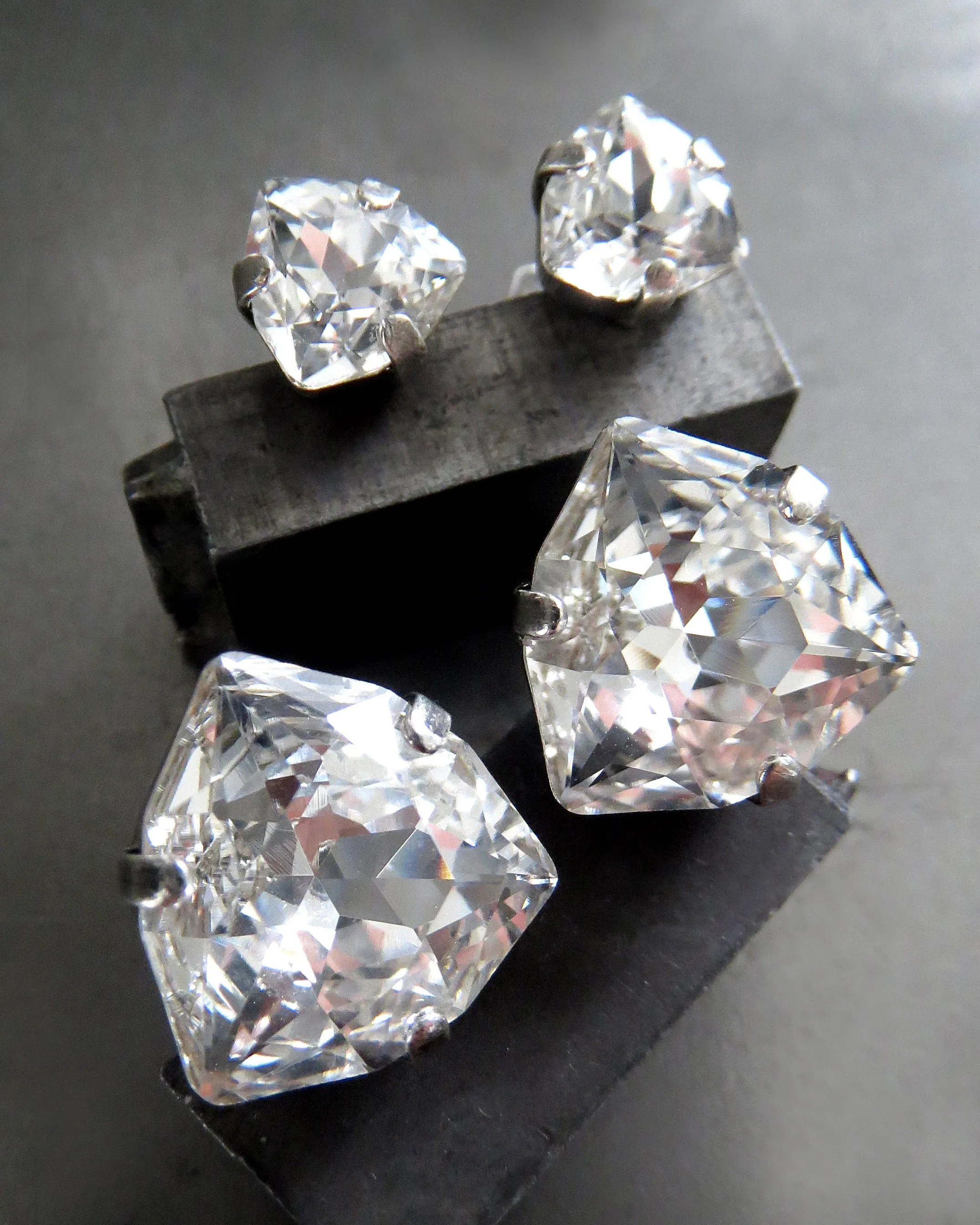 STAR DUST - Large Trilliant Clear Crystal Stud Earrings, 2 Sizes