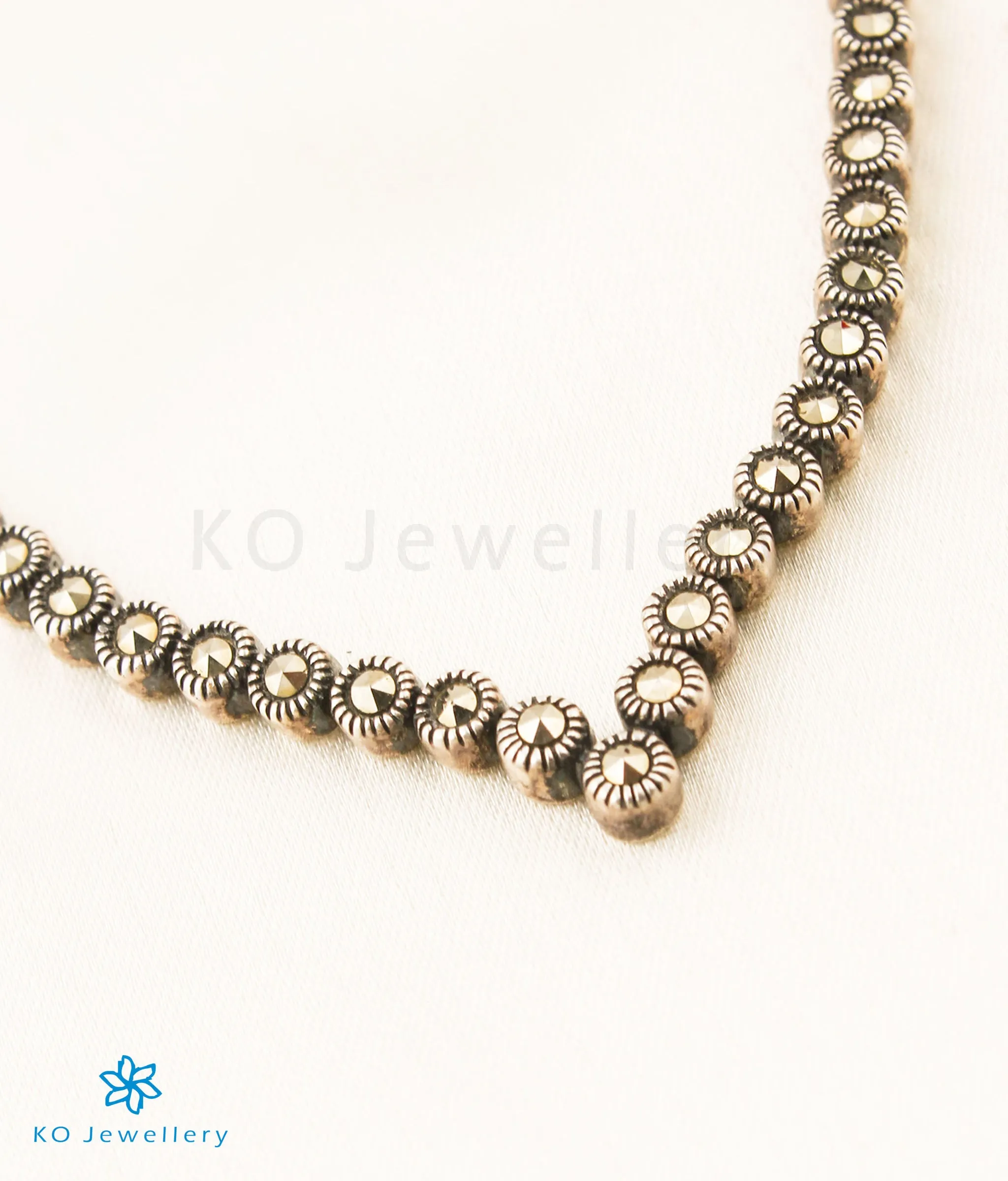 The Eloria Silver Marcasite Necklace Set