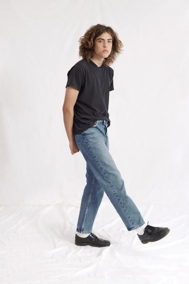 THE GENUINE JEAN