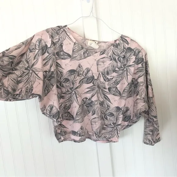 Vintage 80s 90s Coord Set Matching Top and Skirt Light Pink Grey Palm Leaves Med