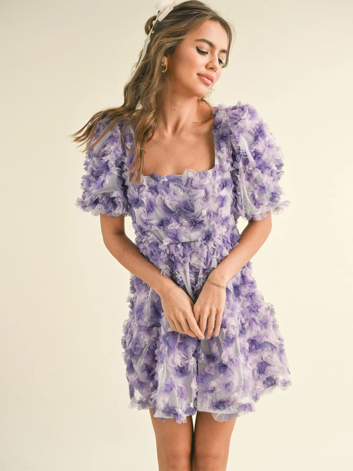 WOMEN'S SHORT SLEEVE SQUARE NECK BACK TIE DETAILED MINI DRESS