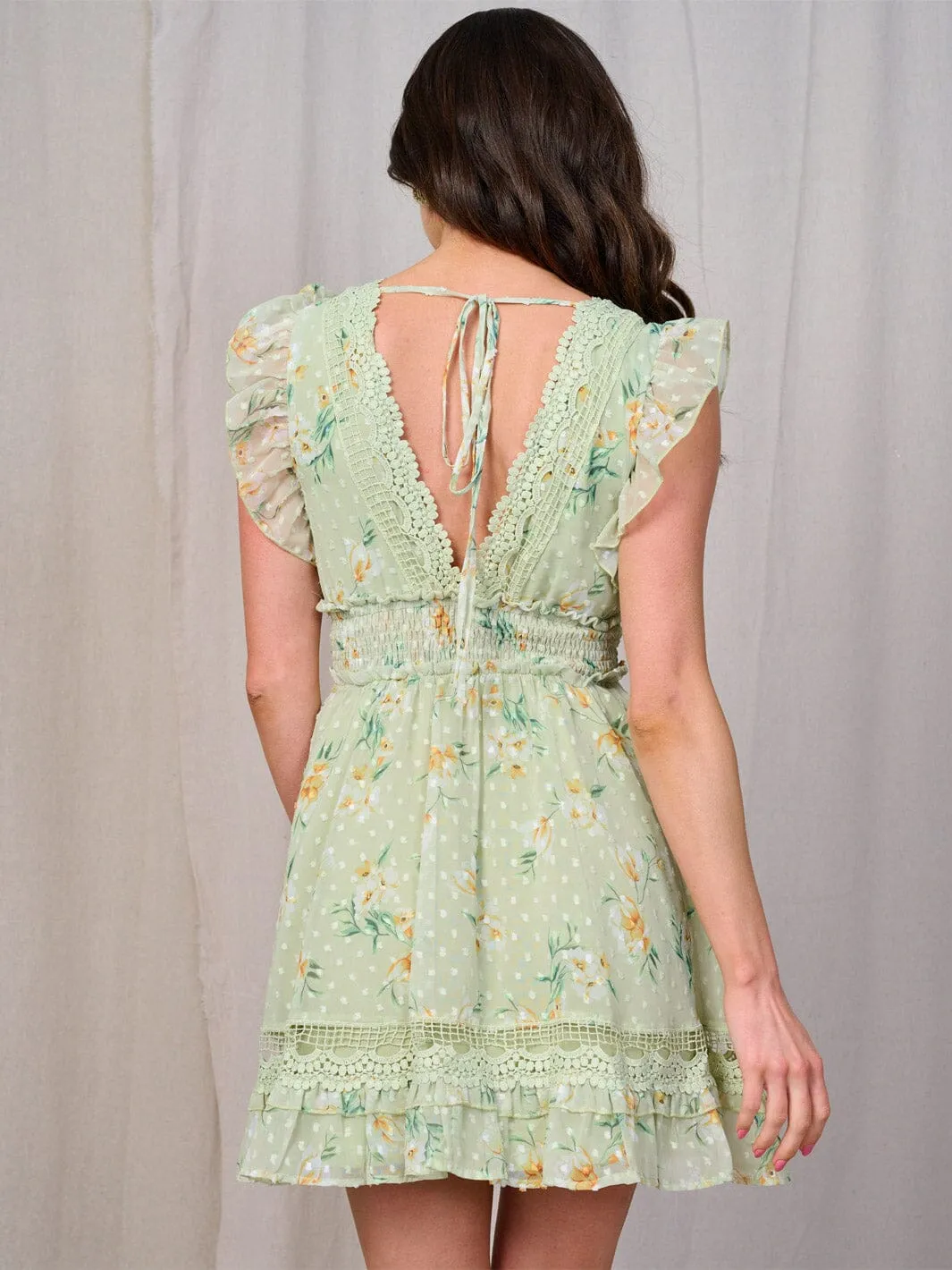 WOMEN'S SLEEVELESS V-NECK SWISS FLORAL MINI DRESS