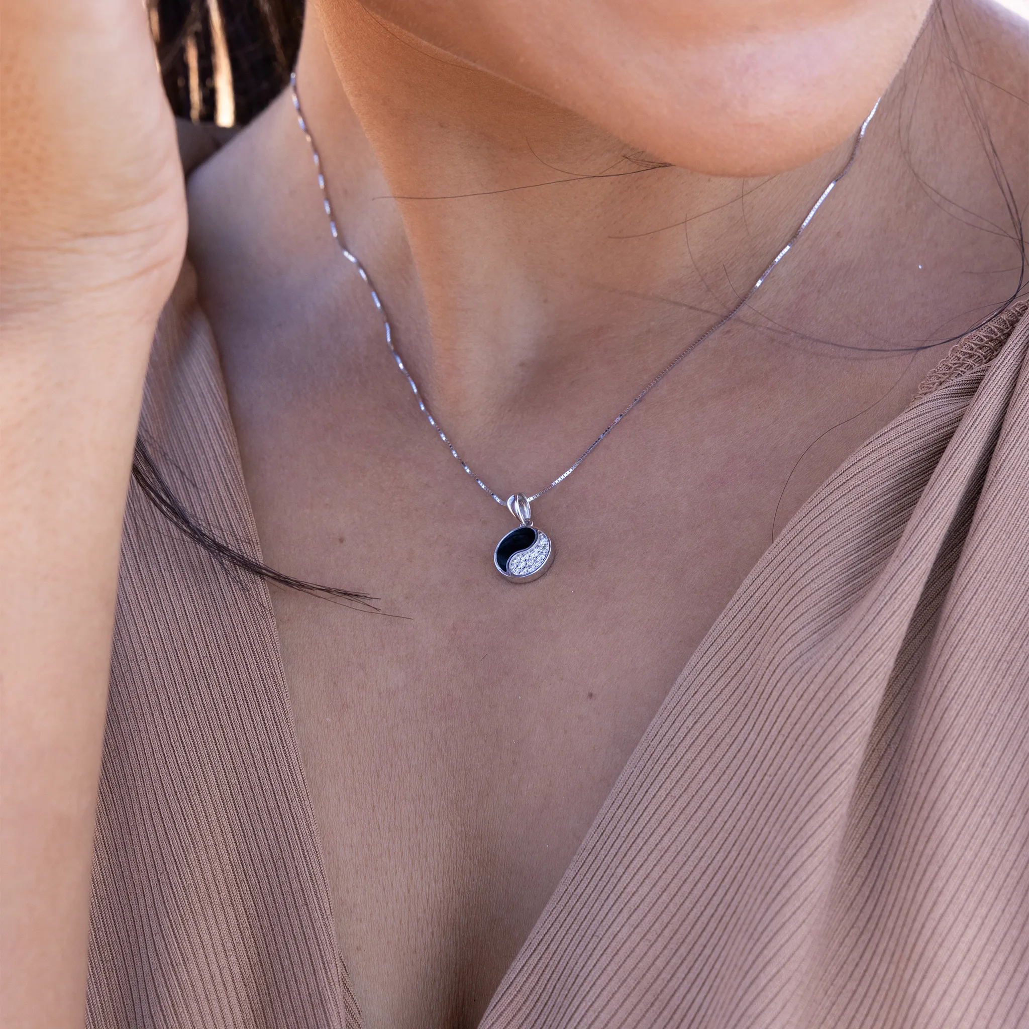 Yin Yang Black Coral Pendant in White Gold with Diamonds - 10mm